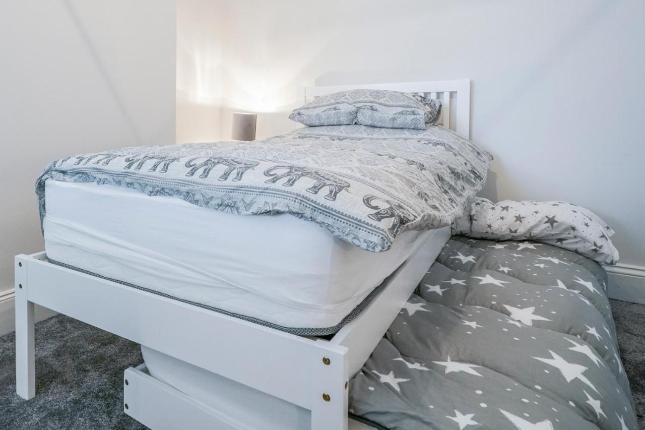 Close To City Centre Stylish 3 Bedroom House Belfast Buitenkant foto